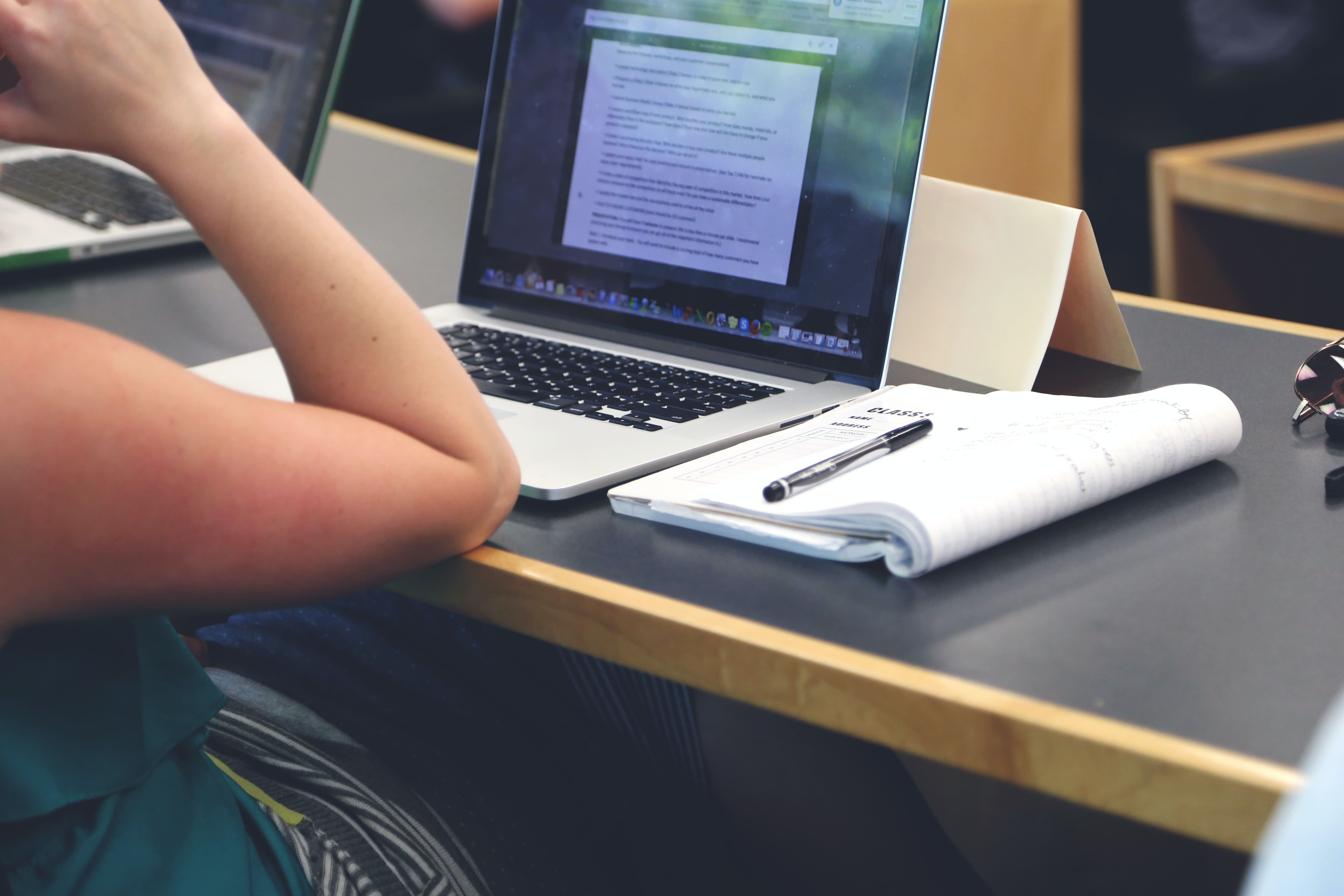 What to Know About International Internship Programs
