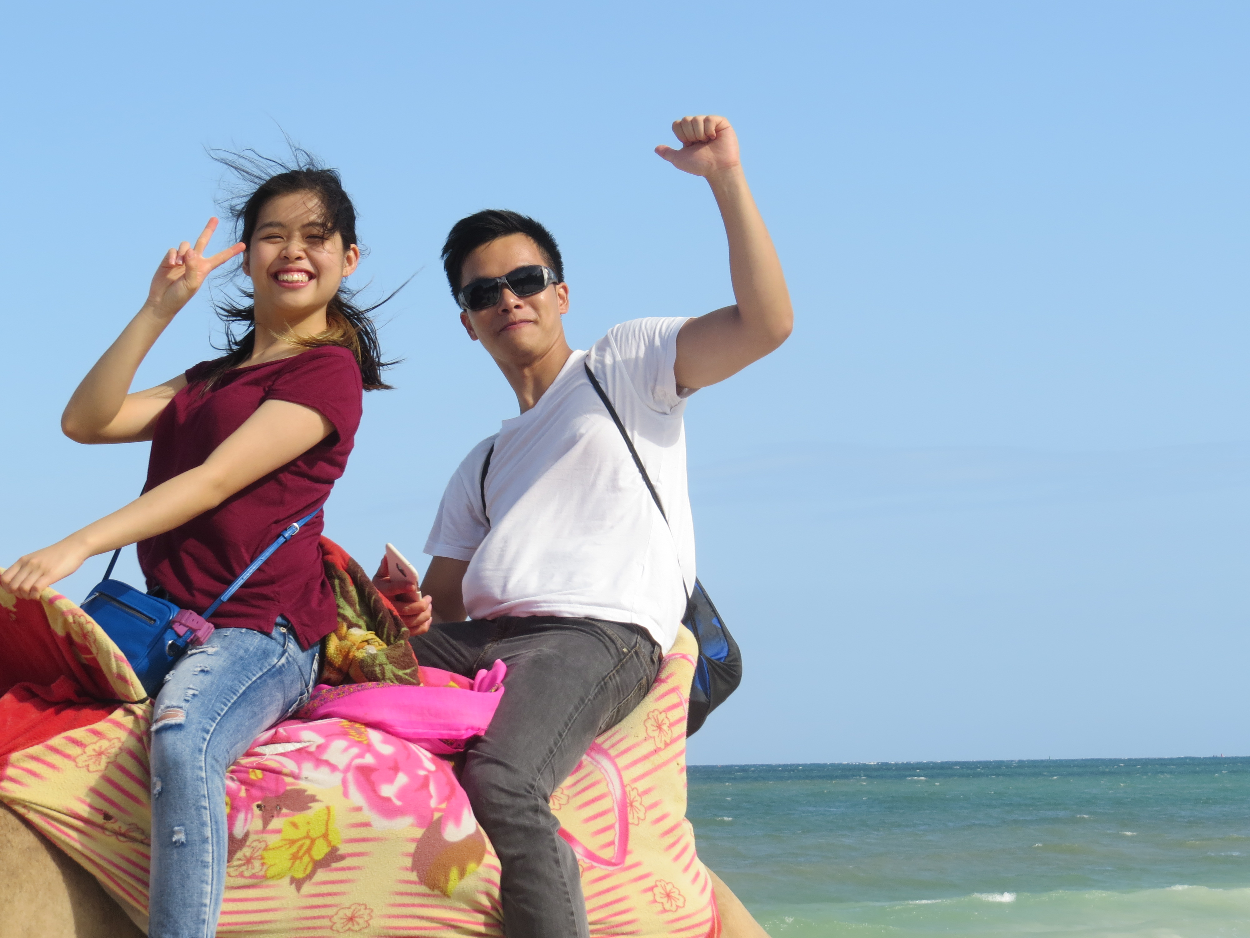 5 ways to stay healthy while traveling abroad